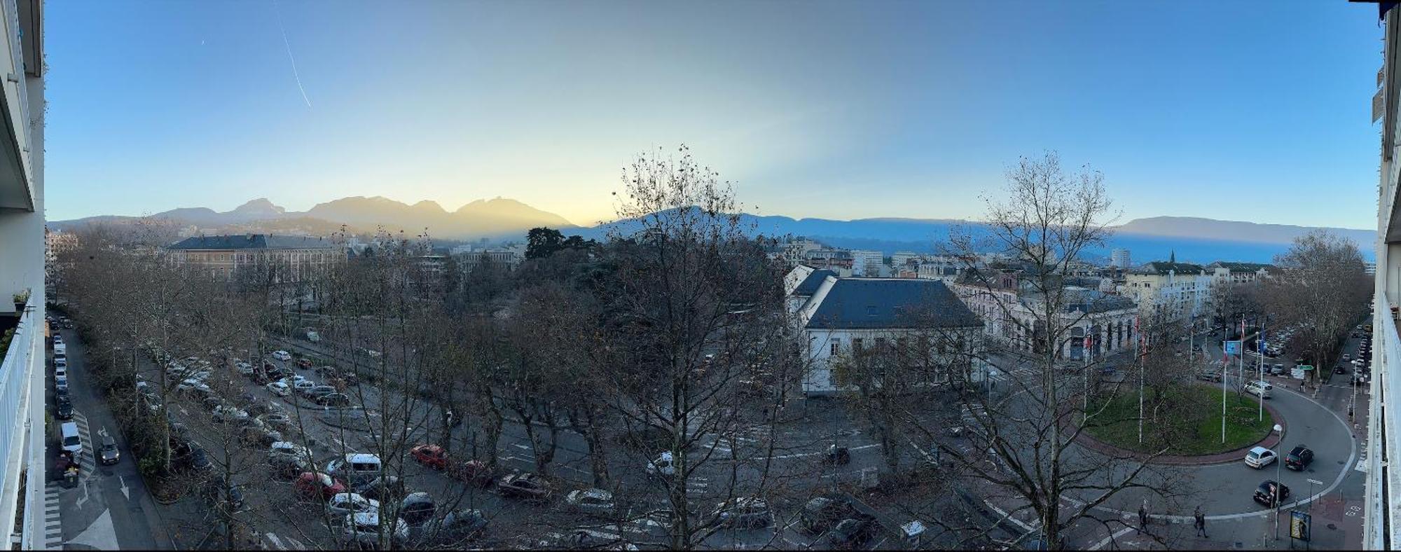 Logement Autour De Moi * * * * * Chambéry Eksteriør billede